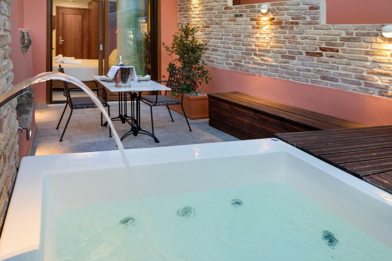 חאניה Vener Luxury Suites מראה חיצוני תמונה